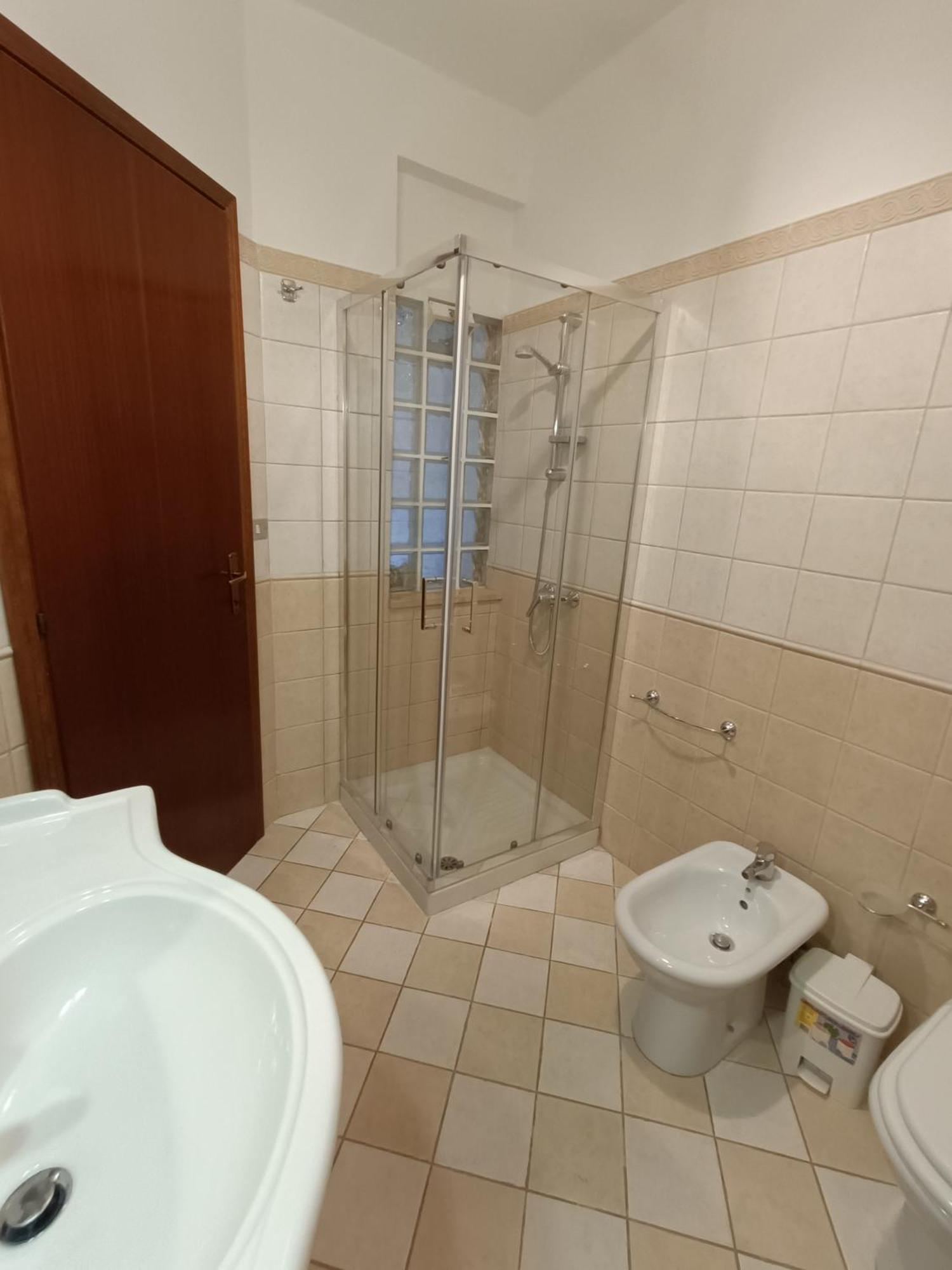 Xenion Guest House ヴィッラ・サン・ジョヴァンニ エクステリア 写真