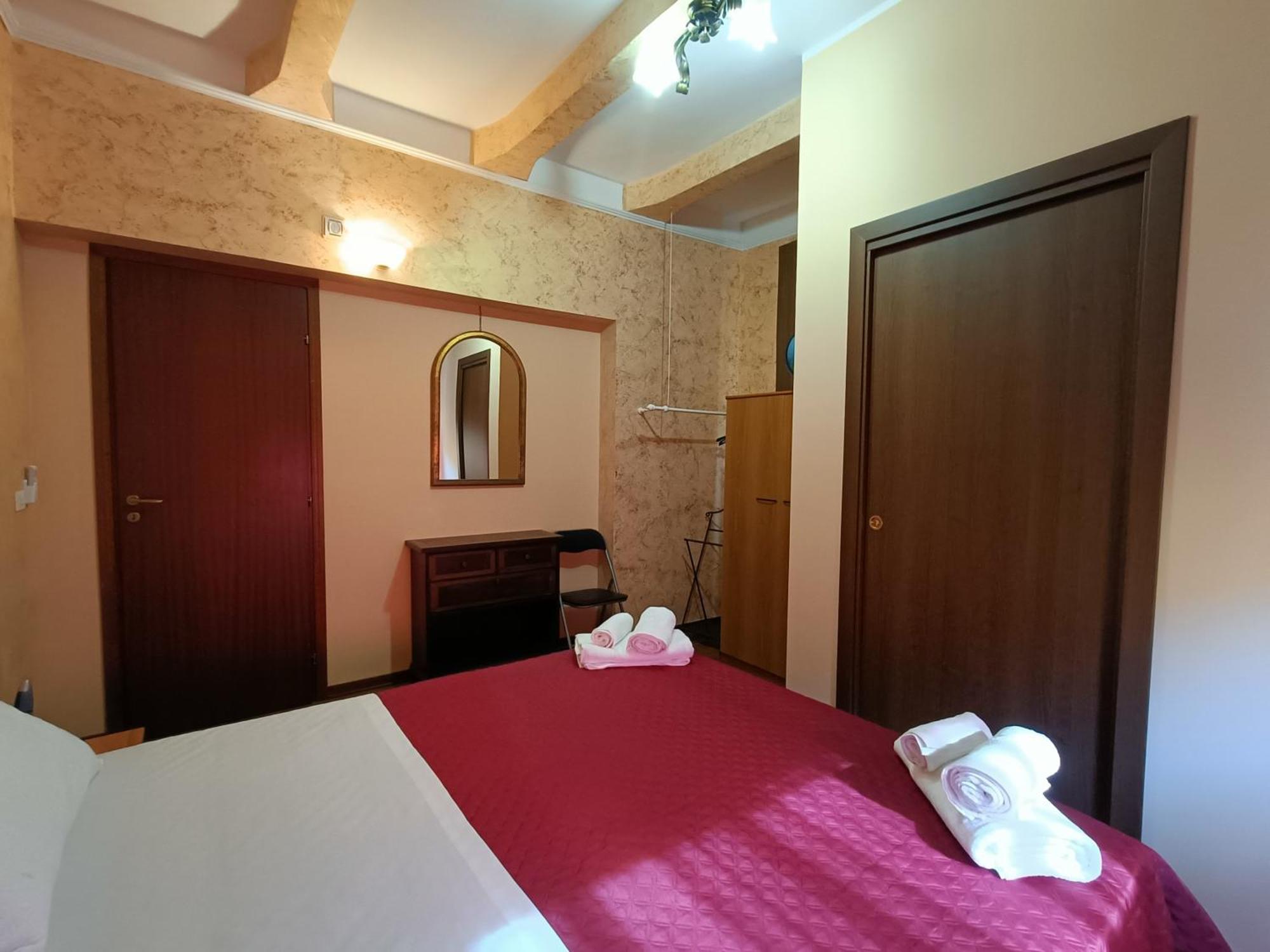 Xenion Guest House ヴィッラ・サン・ジョヴァンニ エクステリア 写真